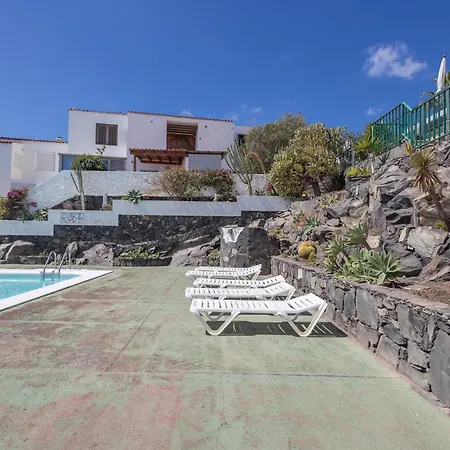 Bungalow playa Águila terraza piscina by Lightbooking Appartamento