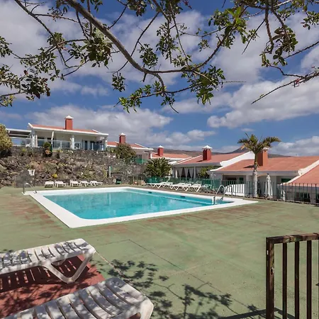 Bungalow playa Águila terraza piscina by Lightbooking Appartamento