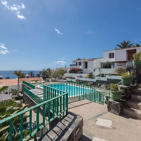 Bungalow playa Águila terraza piscina by Lightbooking Appartamento