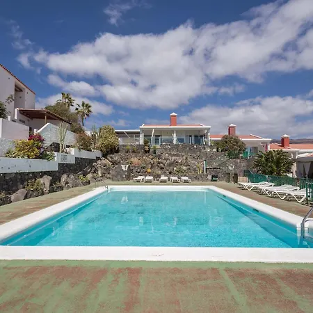 Bungalow playa Águila terraza piscina by Lightbooking Appartamento